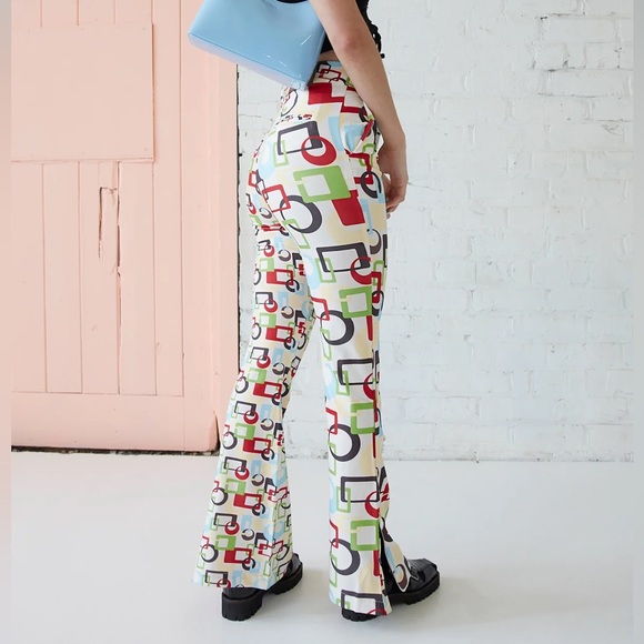 NEW - WE ARE THE CHAMPIONS PANTS - Picture 3 of 10